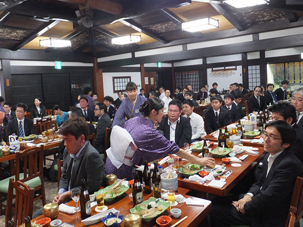 名古屋本社忘年会の様子2