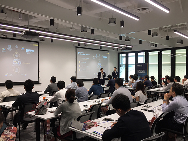 シンガポールで2日間にわたりセミナーを開催